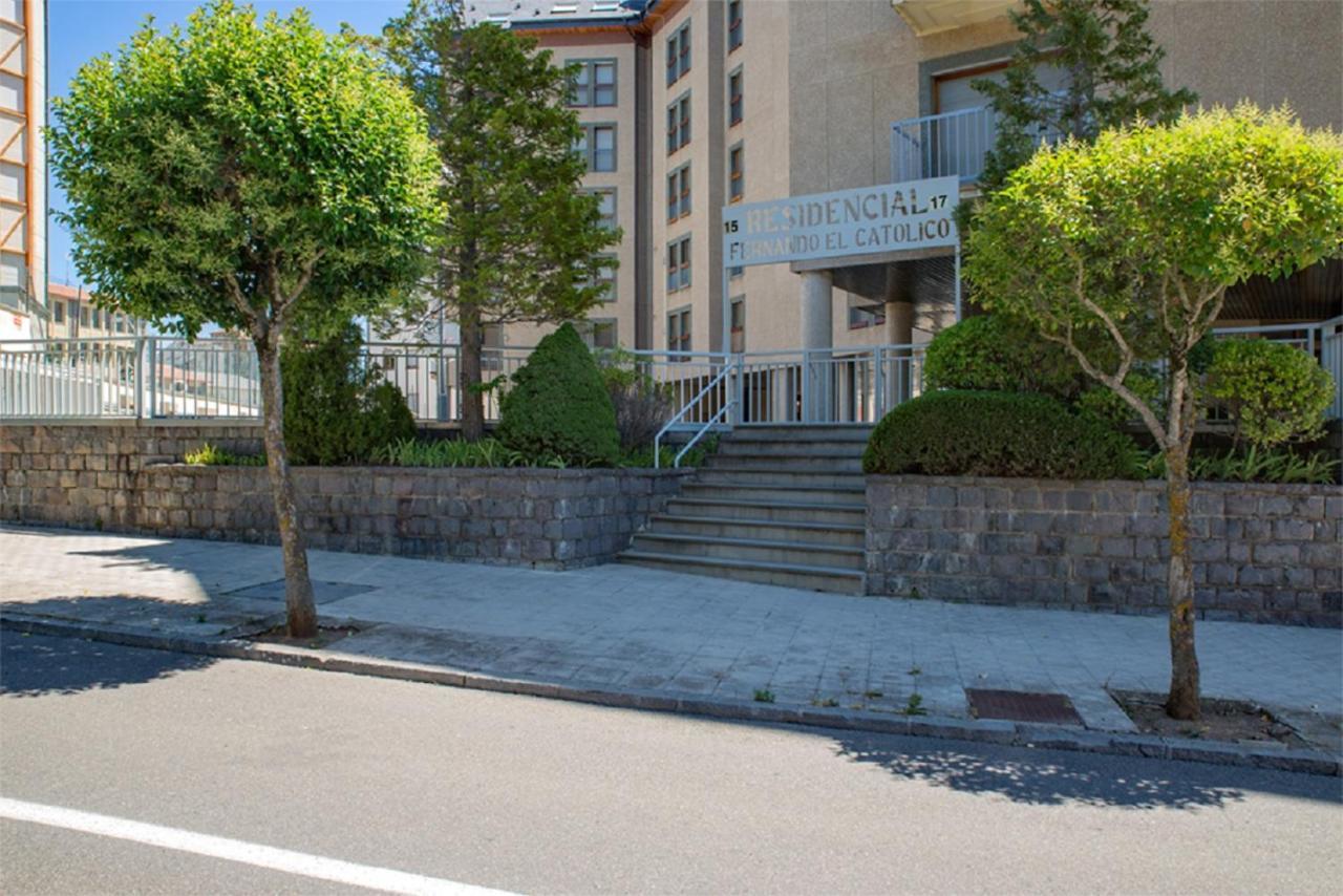 Apartamento Jaca Apartment Bagian luar foto