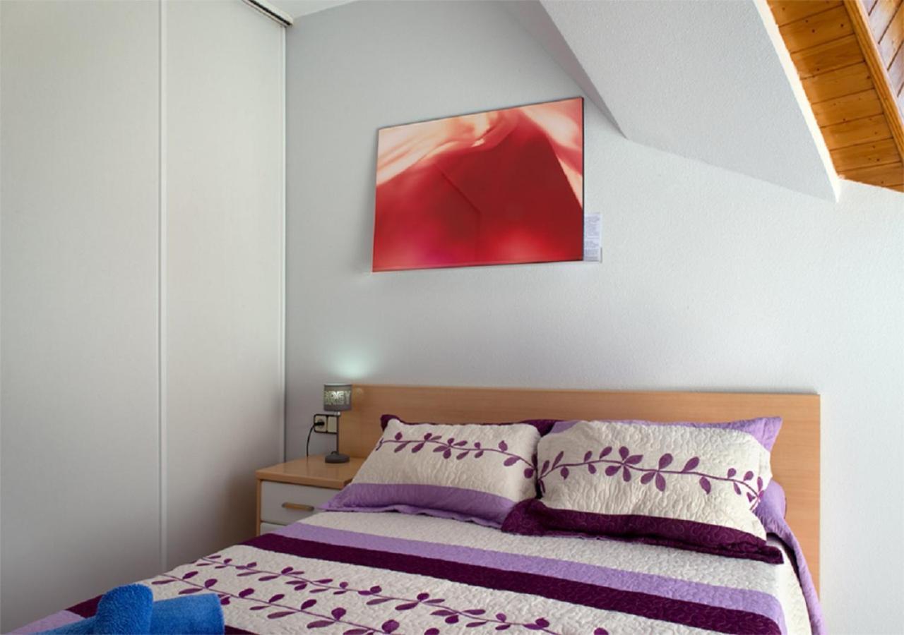 Apartamento Jaca Apartment Bagian luar foto